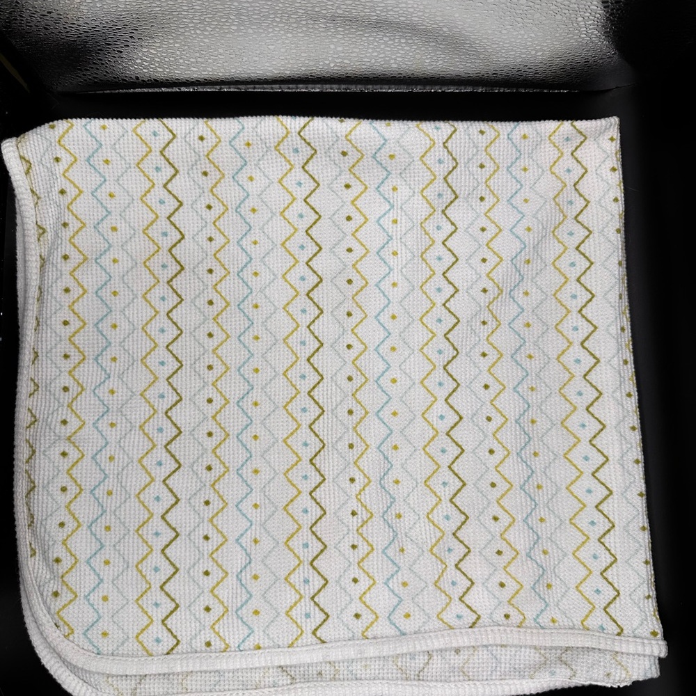 Lullaby Lane Thermal geometric funky design thermal Waffle Weave Baby‎ blanket